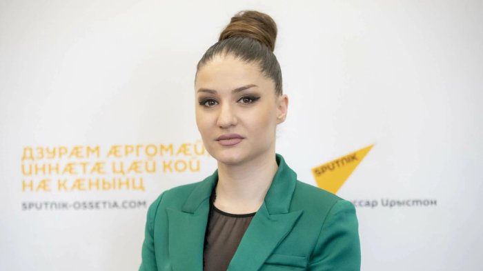 Республиканскую стоматологическую поликлинику возглавила Кристина Шадян